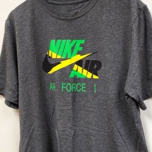 Nike Air Force 1 T-Shirt Jamaca (L)